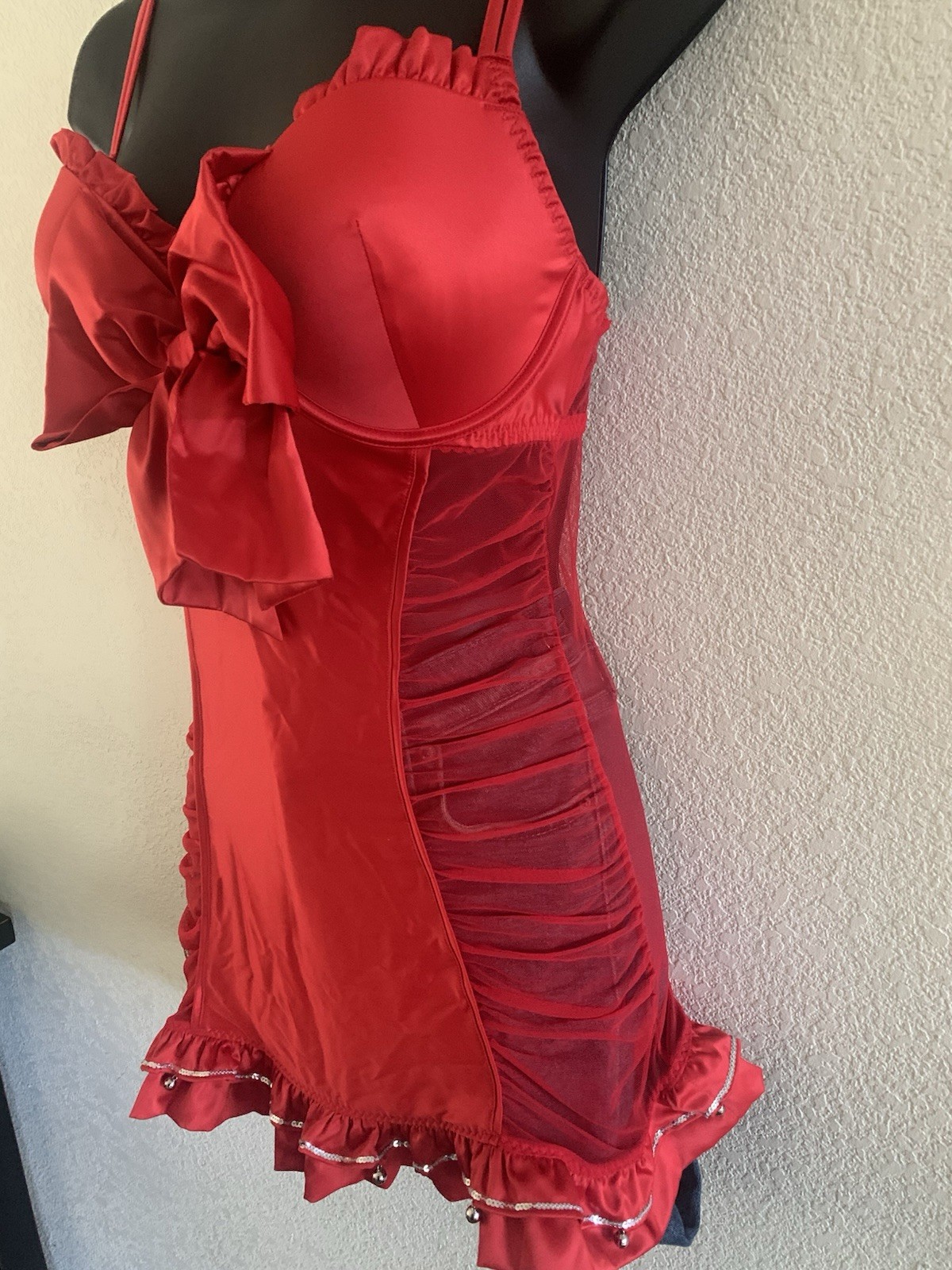 Vtg Victoria’s Secret Sexy RED Jingle Bell Holiday Lingere Size 36C & Stockings