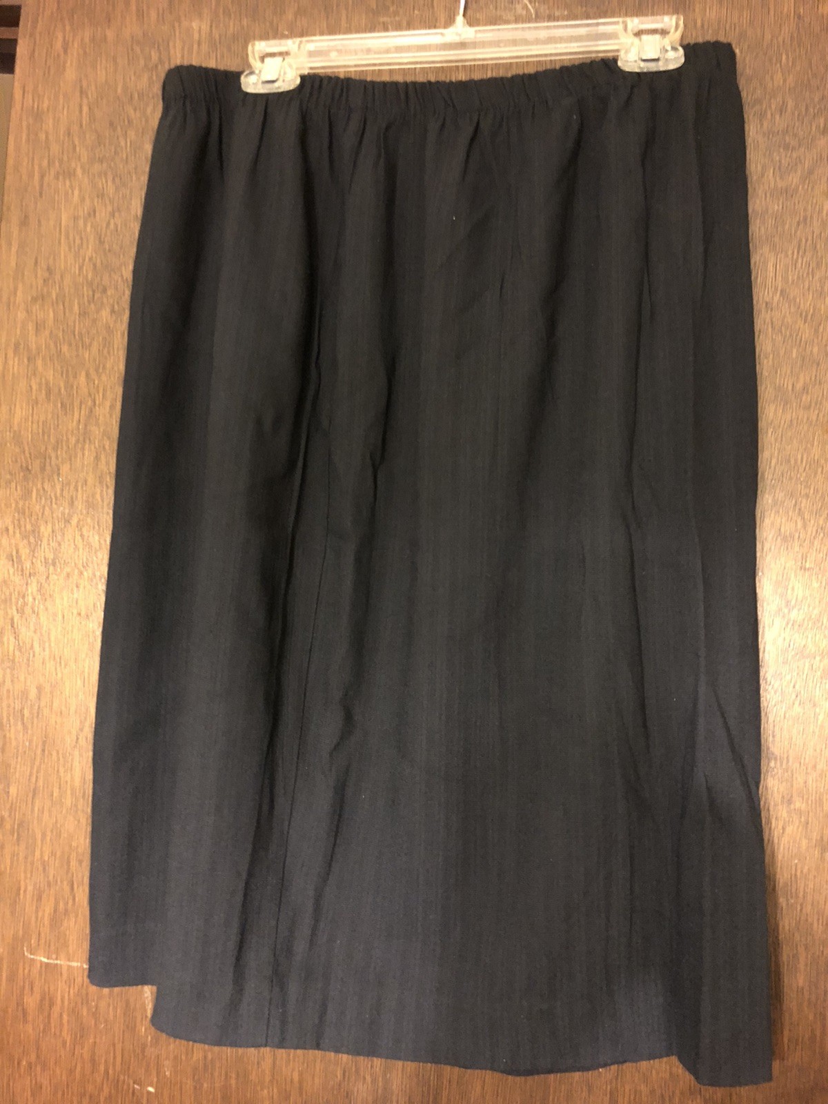 Vintage 80s Women’s Size 18 Black Straight Skirt 25” Long Elastic Waist 32-36