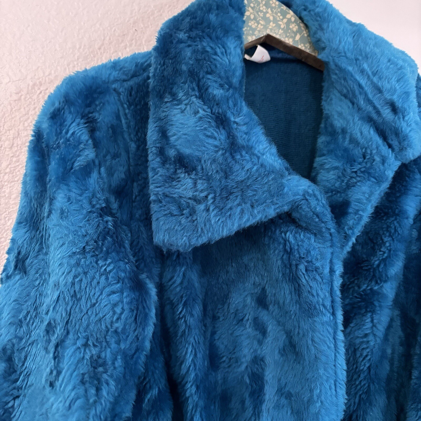 Vintage Kingly 1970’s Blue Faux Fur Wrap Robe Size Large 16/18 Made In USA