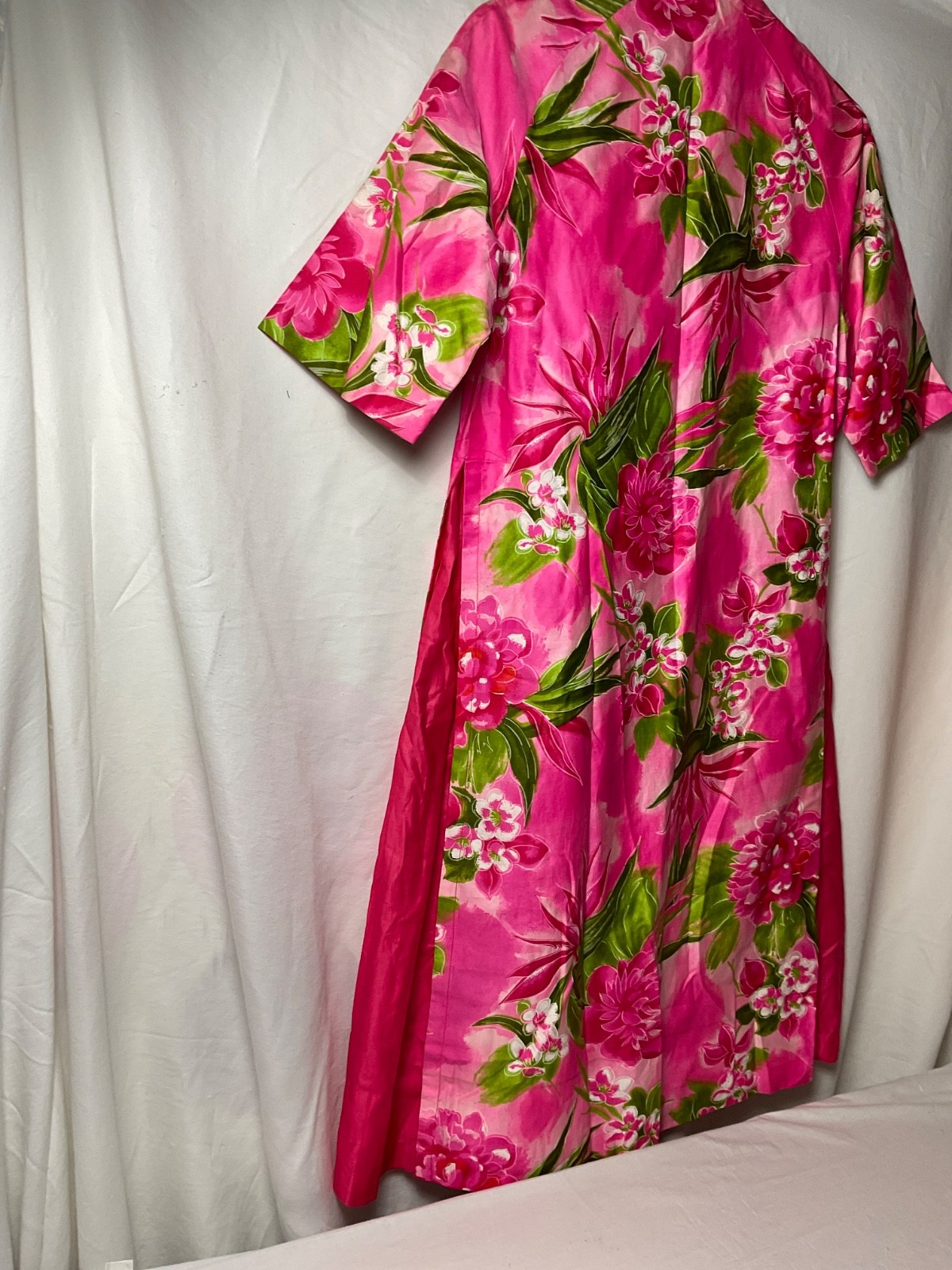 Vintage Kamehameha Hawaiian Flower Pocket Dress 1960 Mid century Made in Hawaii