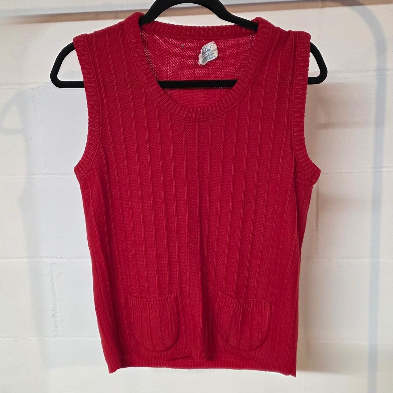 Vintage Carol Brent Red Ribbed Knit Sweater Vest Orlon Acrylic Montgomery Ward