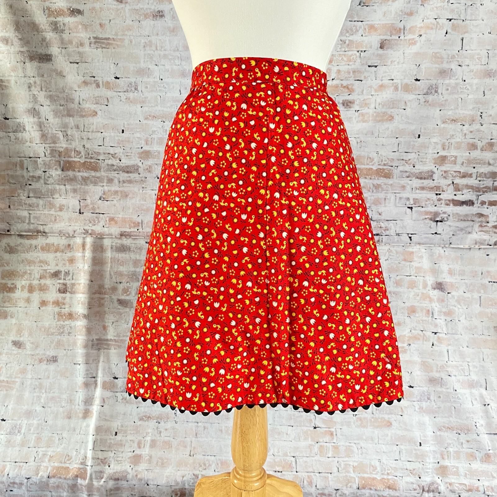 Womens 1970s Reversible Wrap Skirt Size Small Red Yellow