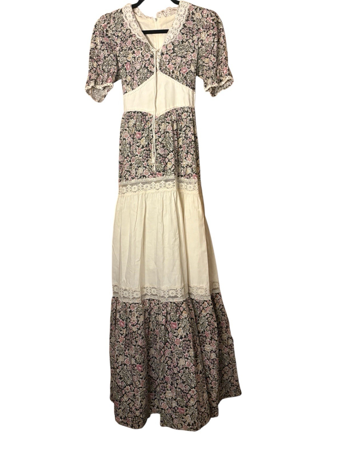 VTG 1970s COTTAGE-CORE Tiered dress S/XS Romantic prairie 32/32 (torso 28”)