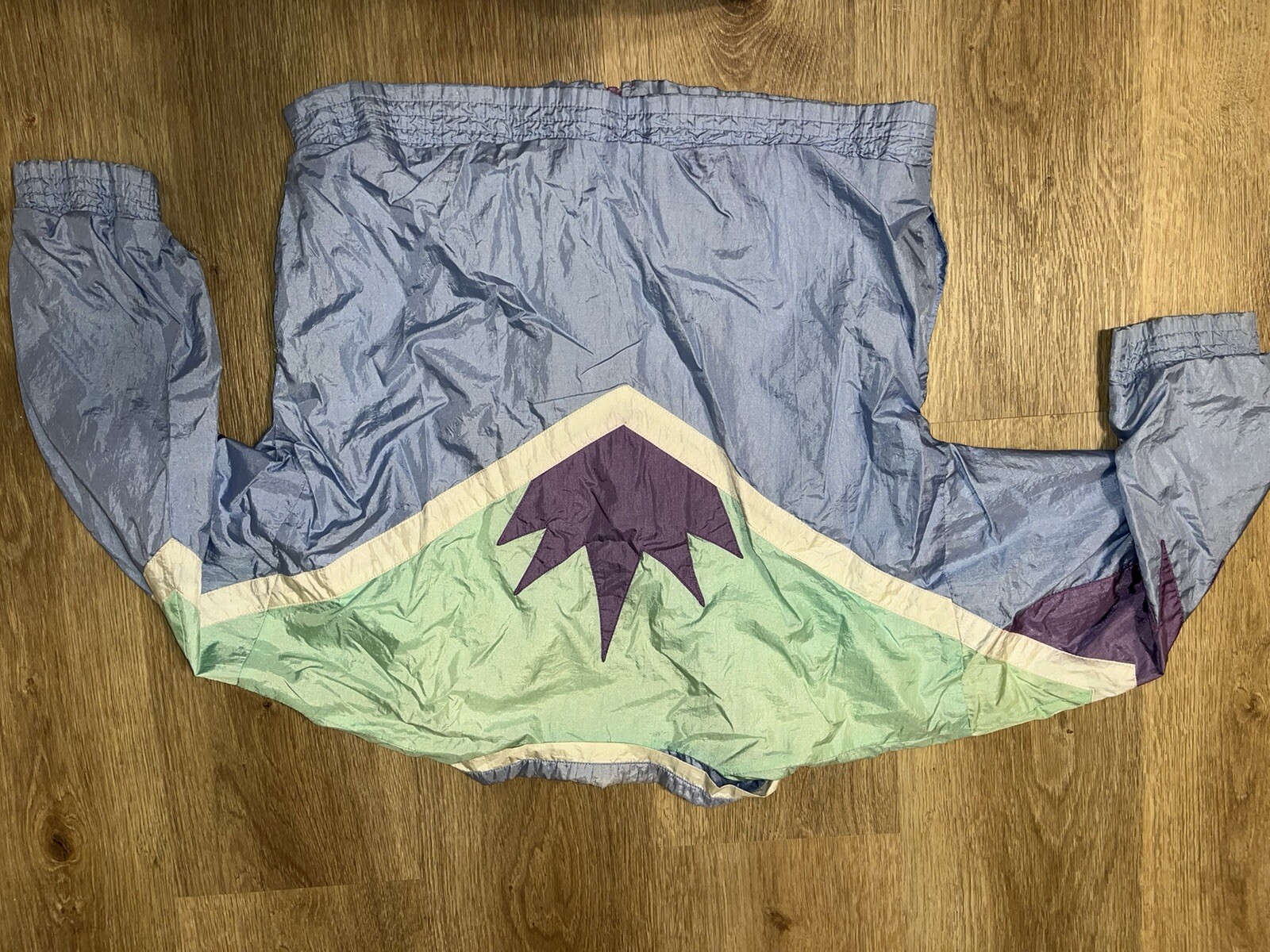 Vintage Towne By London Fog Windbreaker Track Jacket. Size M