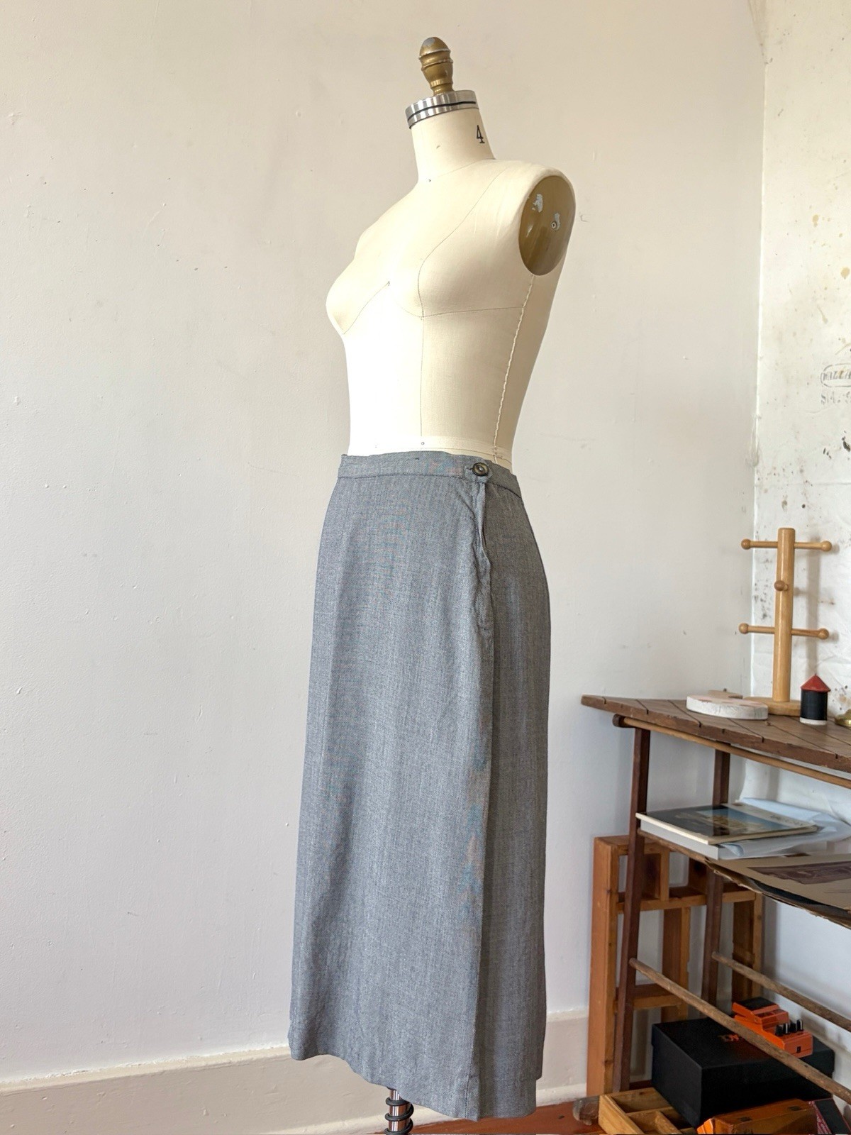 1940s 50s Grey Micro Herringbone Twill A-Line Midi Skirt Rayon Metal Side Zip S