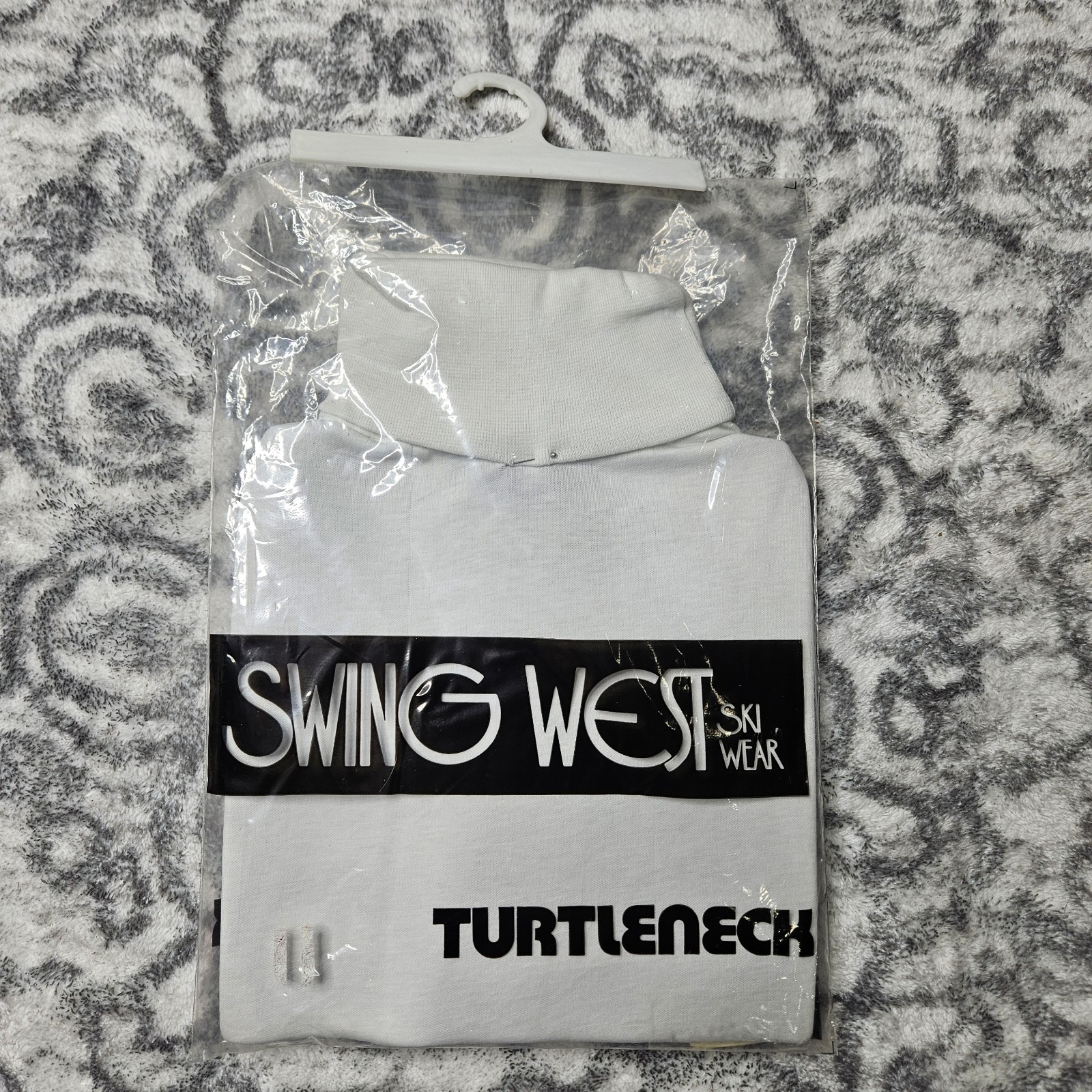 SWING WEST Ski Wear Vintage Turtle Neck New In Package Made In The USA Large