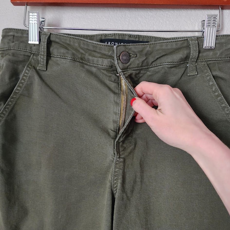 VERONICA BEARD Ayla Chino High Rise Olive Utility Pants 27/4