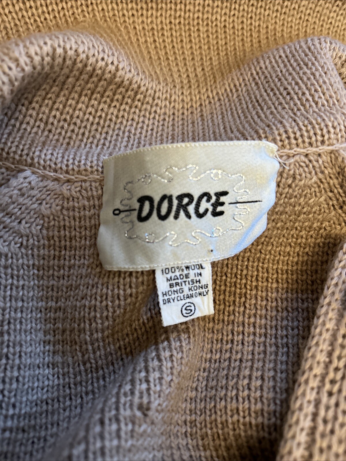 Vintage 100% Wool Tan Coat Womans Jacket Dorce Made In British Hong Kong Small