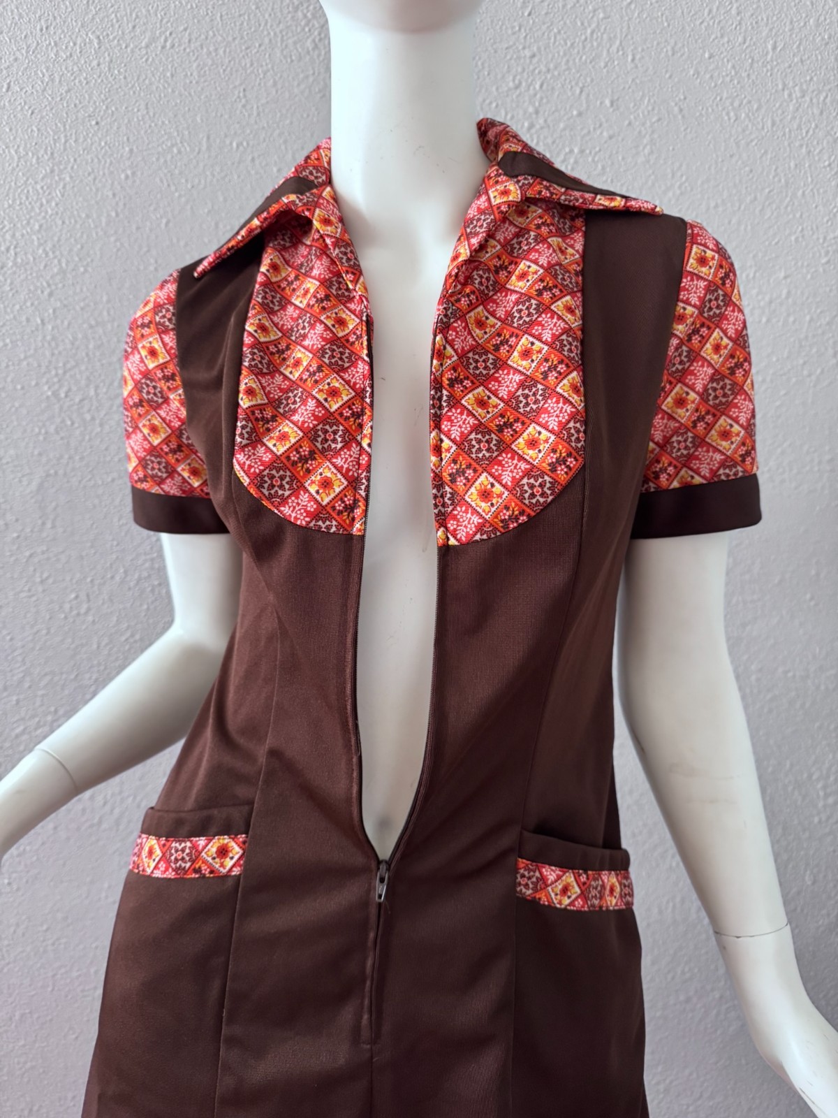 Vintage 70s Retro Zip Front MOD Crest Careers Uniform Dress S