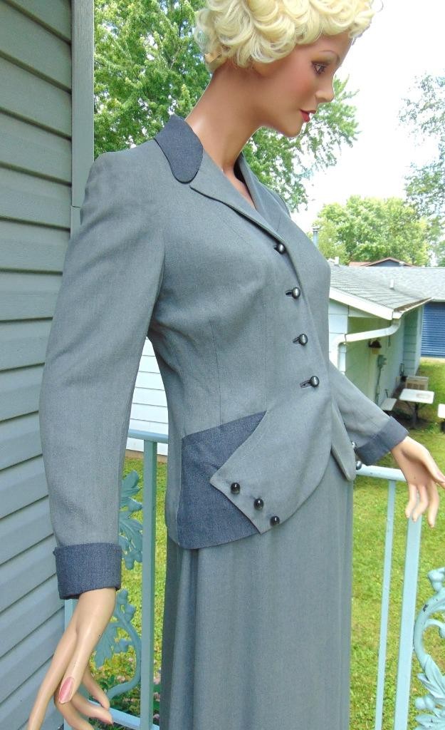 VTG 1940s 2 Tone Gray Gabardine Fitted Waist Skirt Suit Sm 26 & 28W