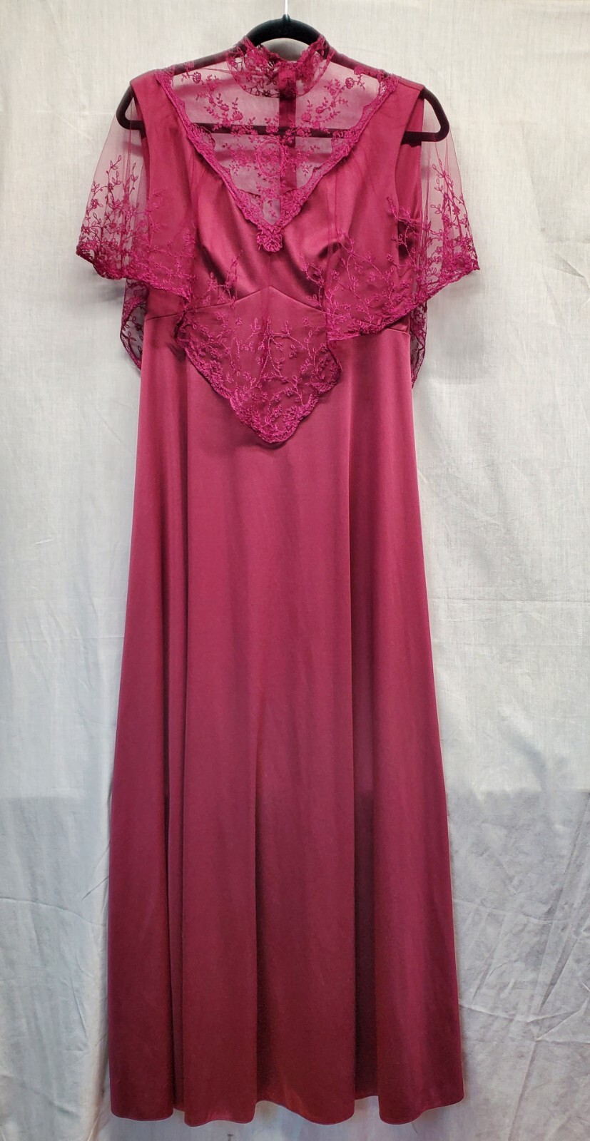 VTG 60s 70s JCPenny Union Made ILGWU Burgundy Red Lace Detail High Neck Gown