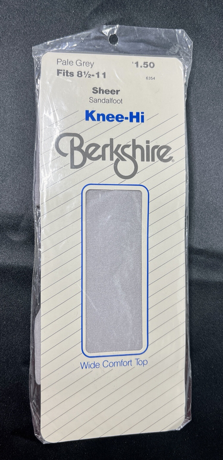 Vtg Berkshire Pale Gray Knee-Hi Sheer Stockings Sandalfoot 1985 Womens Sz 8.5-11