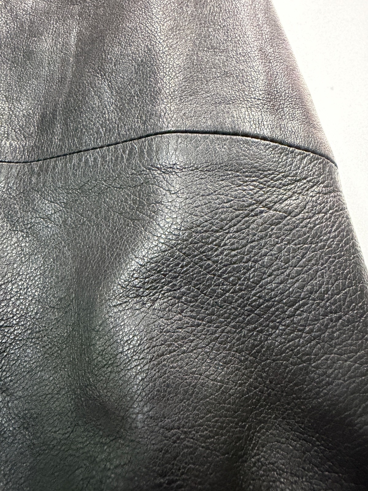 Vintage 80’s Lambskin Shorts Genuine Leather Black High-Waist Paneled Pleated 10
