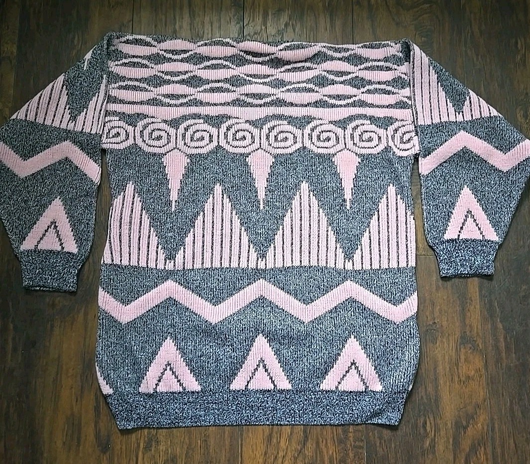 Vintage ADELE 80s Sweater Pink Black Geometric Knit Pullover 20×24 Retro M USA