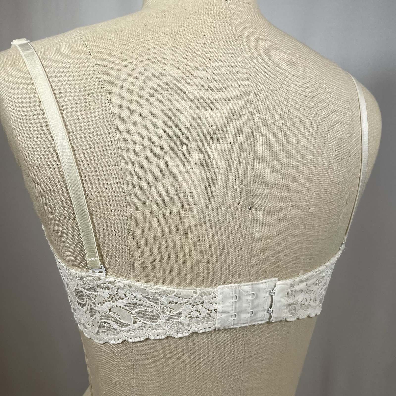 VTG Maidenform 36C Satin & Lace RENDEZVOUS Convertible Underwire Bra #8355