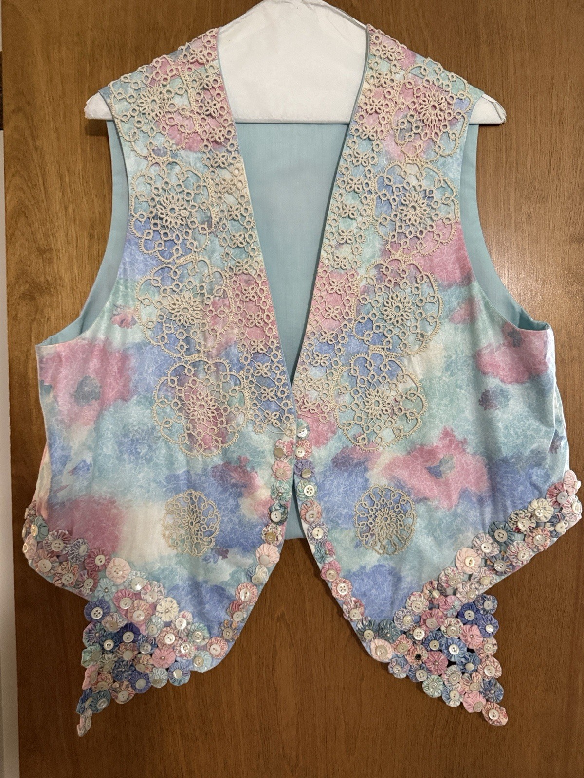 Beautiful Handmade Vest Vintage Lace Trim With Yoyo’s, Tatting, Vintage Buttons
