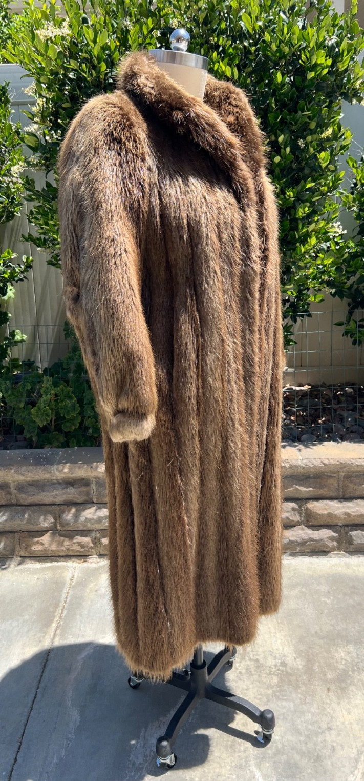 Geniune Beaver Fur Coat M/L Full Length Brown Thick & Luxurious Very Warm