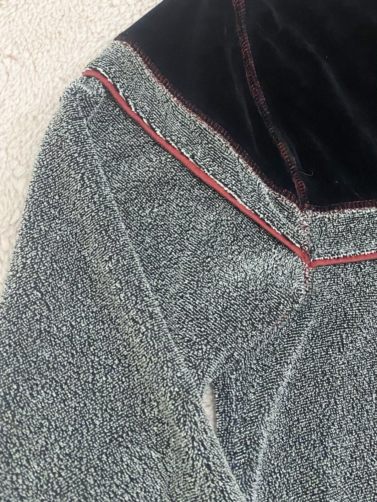 Vintage 90s Velvet Unique Textured Long Sleeve Unisex Small Grunge Skater Y2K