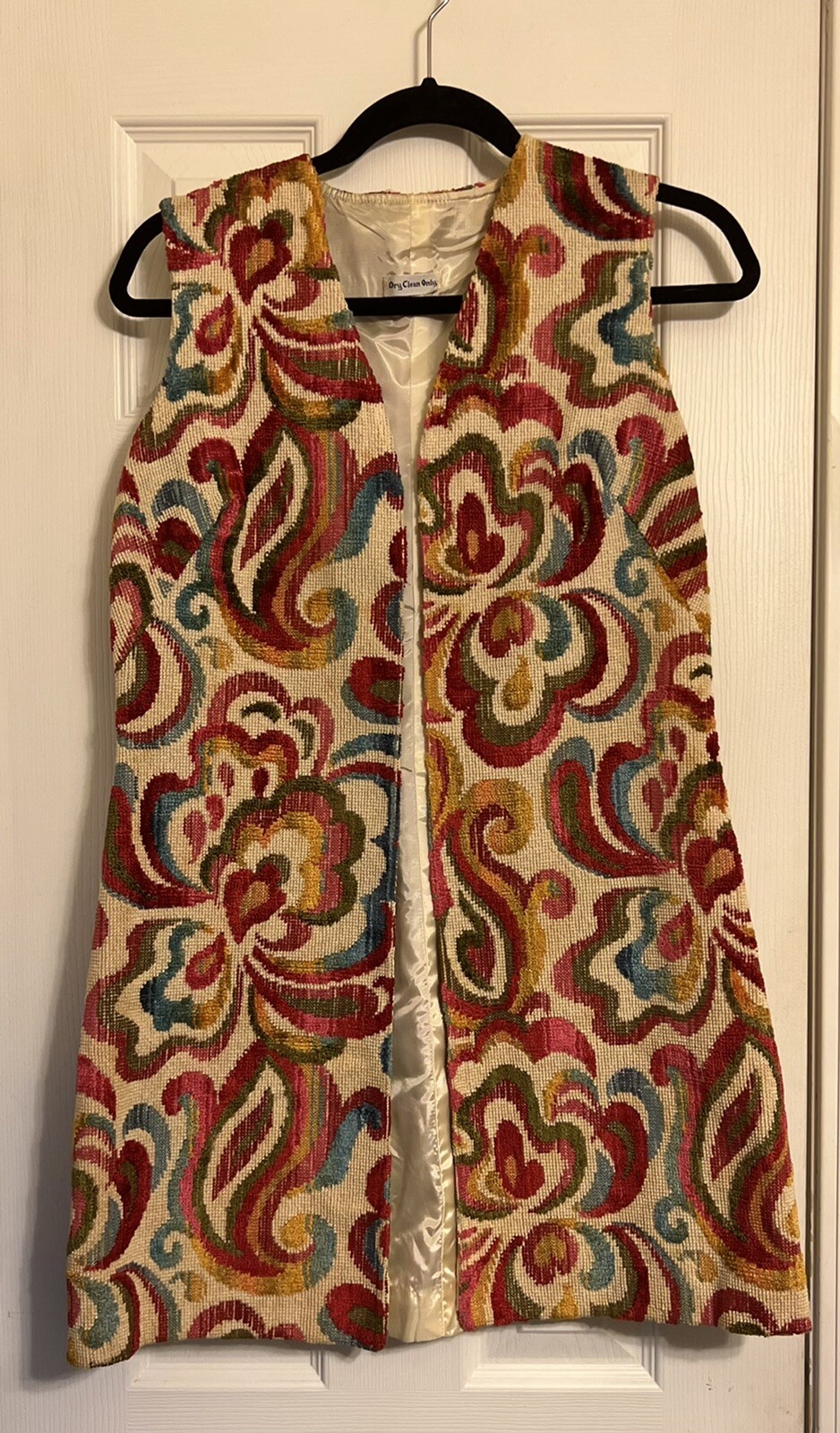 VINTAGE 70’s TAPESTRY OPEN VEST SIZE 7-8 TUNIC LINED SLEEVELESS HIPPIE RARE FIND