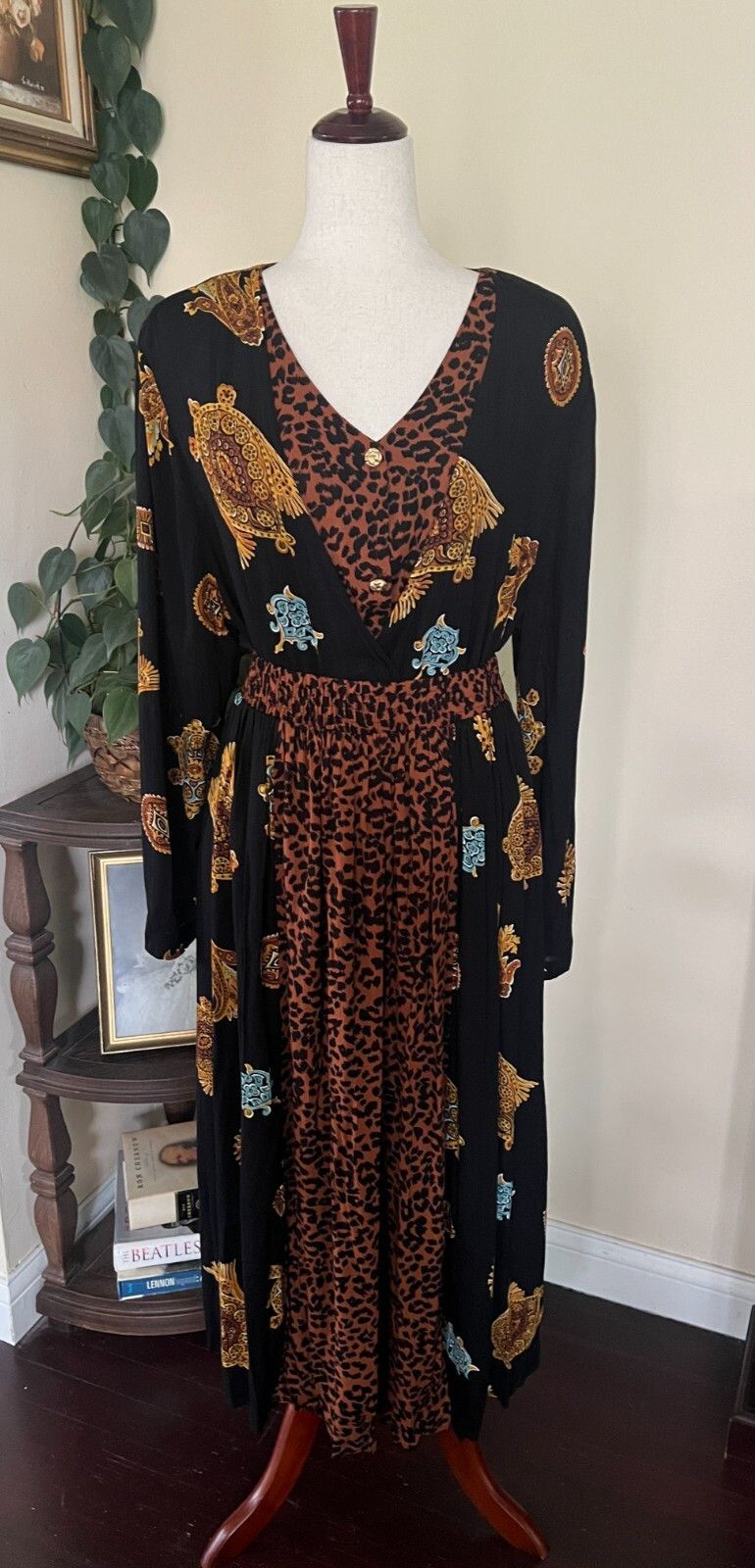 Vintage Ms Interpret New York Top and Skirt Set sz L Black Animal Print