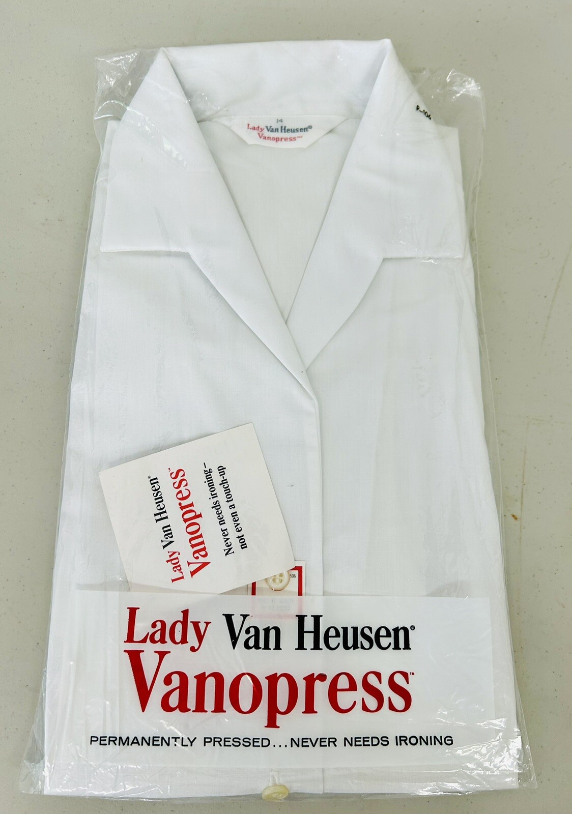 Vintage Lady Van Heusen Vanopress White Blouse Roll-Up Sleeves No Iron 14 NOS