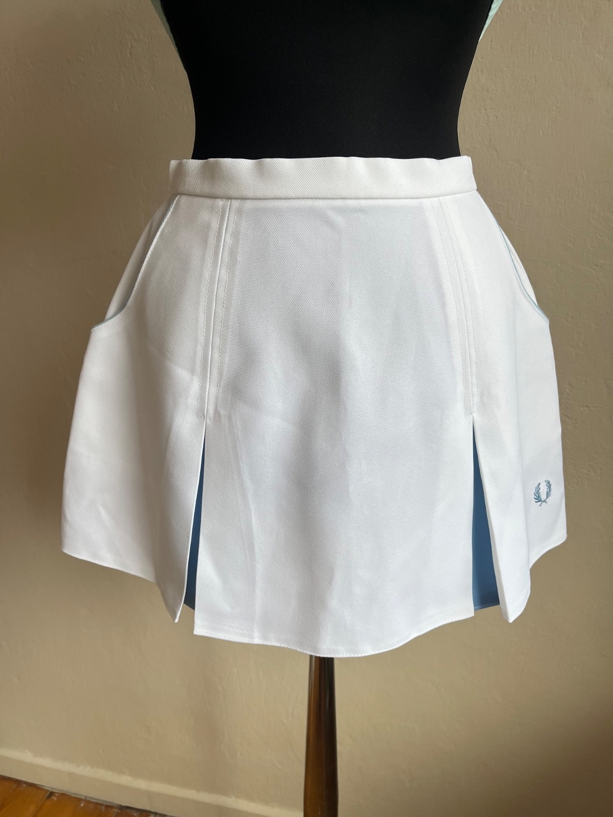 NWOT 80s Vintage Fred Perry Tennis Skirt White Made in England 14