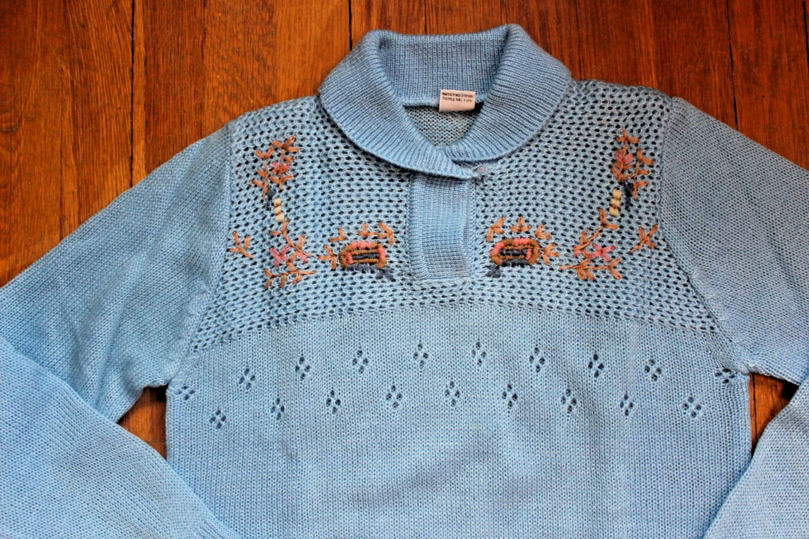 Vintage 1960’s / 70’s Light Weight Miss K Blue Women’s Sweater Medium
