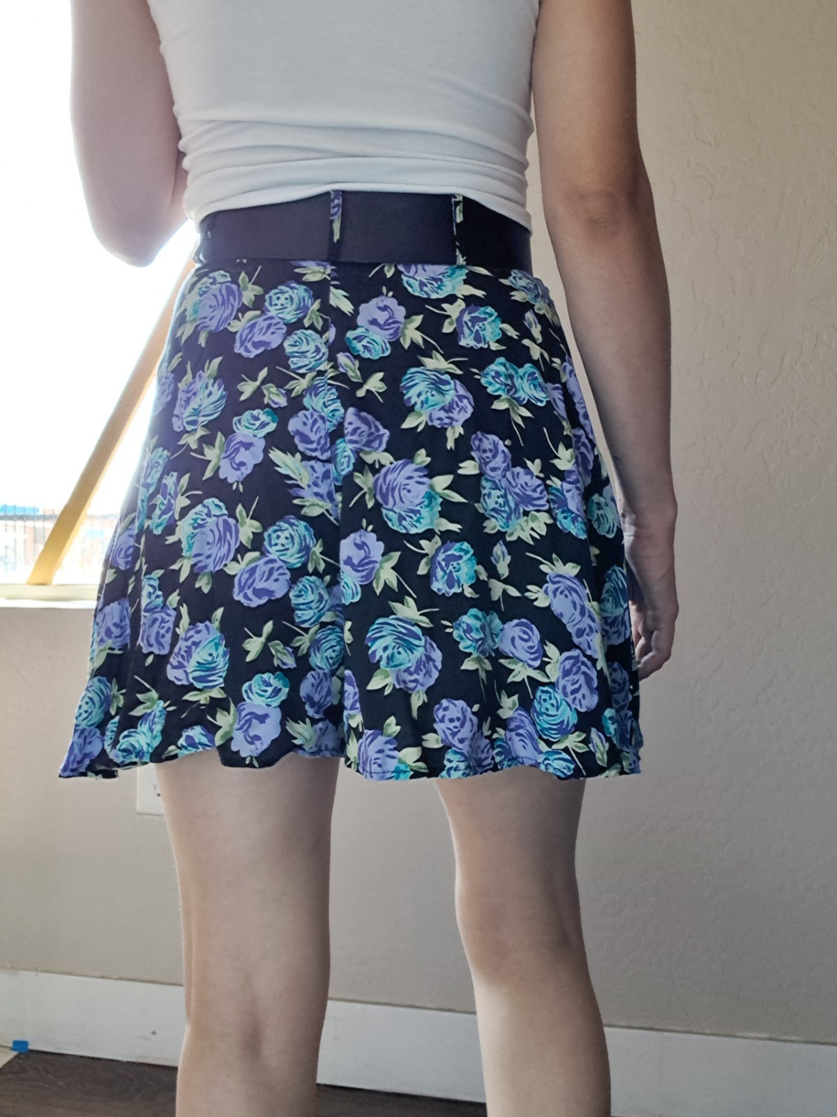 VTG 90s Paris Blues High Waisted Pleated Floral Flowy Shorts Women’s 9