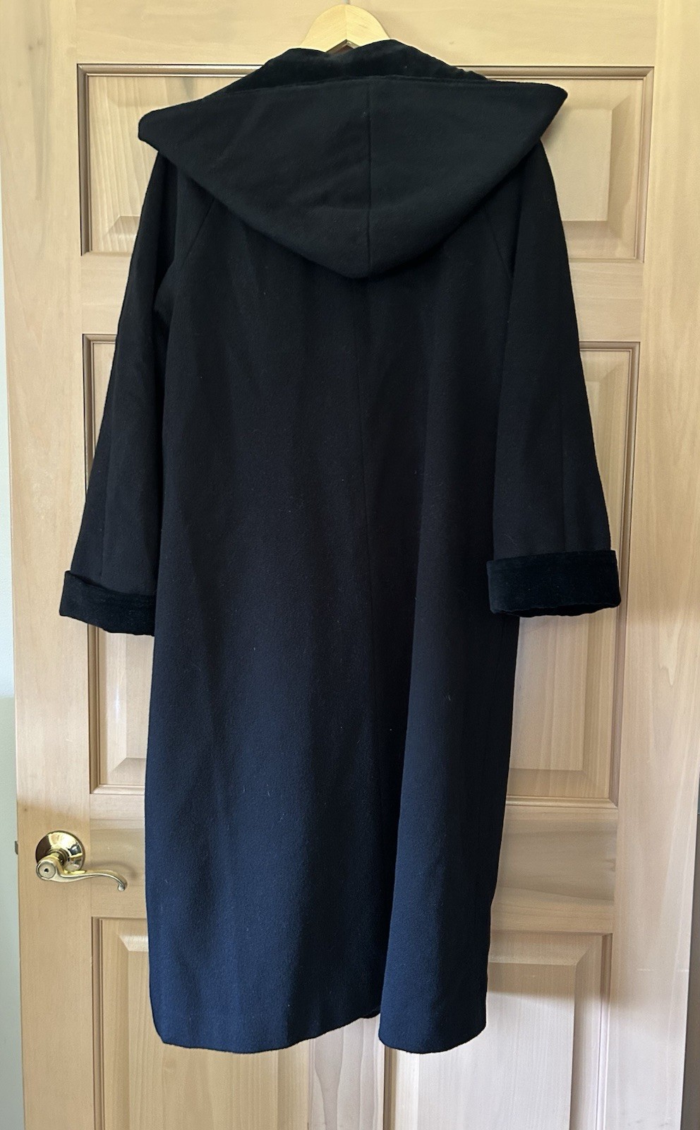 VTG Mario De Pinto Black Wool Hooded Maxi Coat with Velvet Trim Modern Size M
