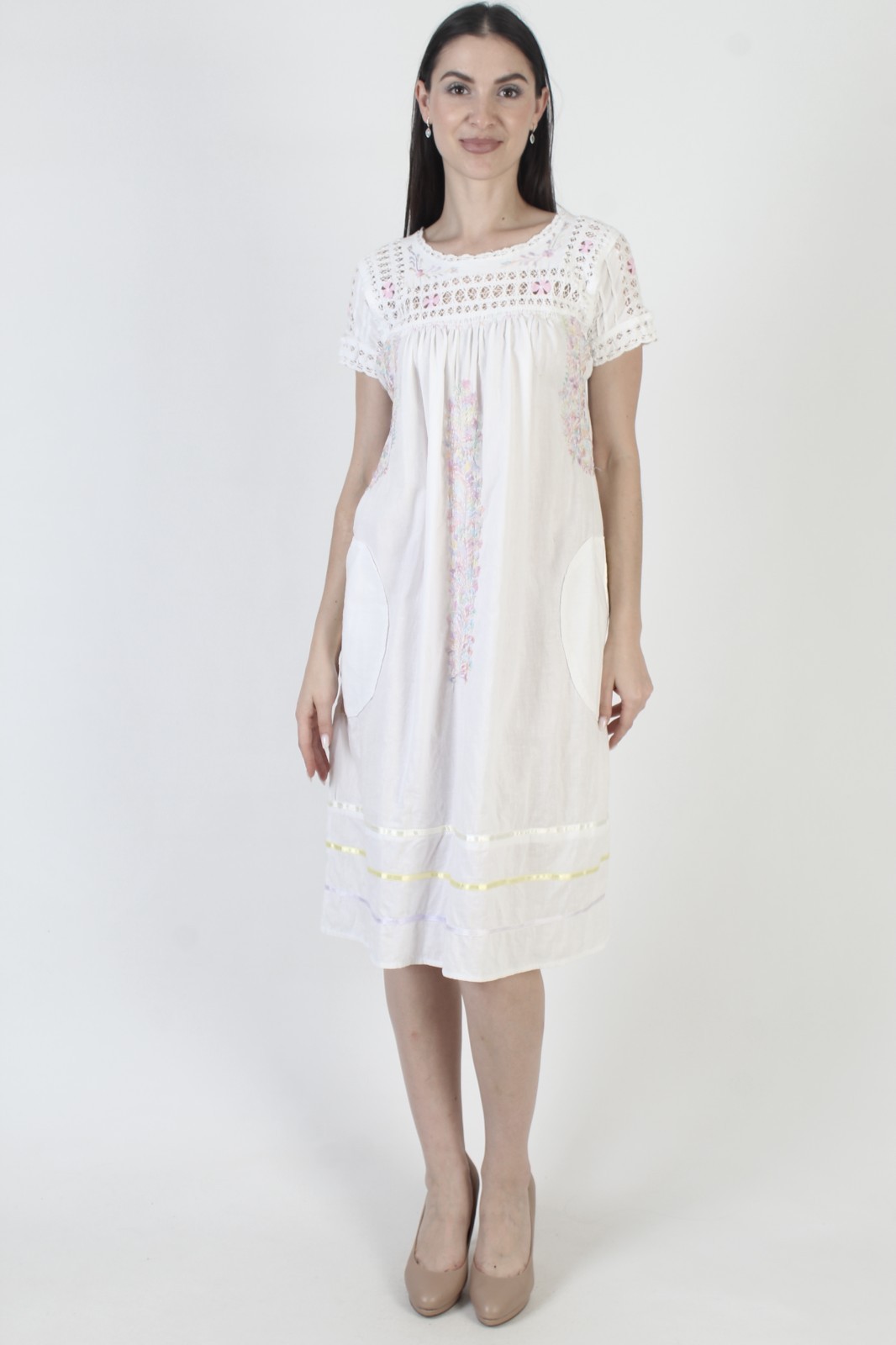 Vtg White Cotton Oaxacan Dress Pastel Embroidered Crochet Mexican Pocket Kaftan