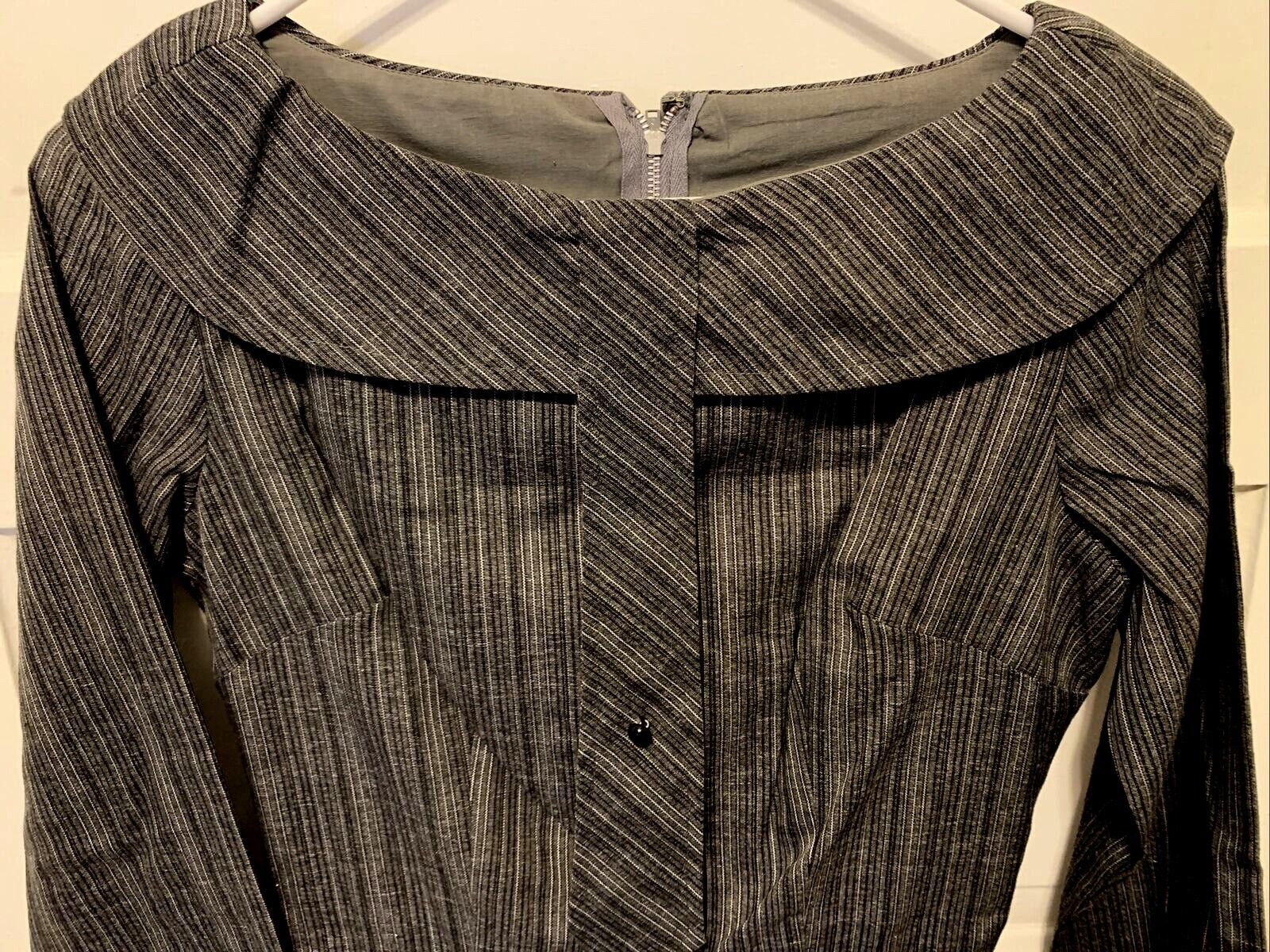 VINTAGE MID CENTURY WIGGLE PENCIL GRAY DRESS SECRETARY GEEK 40’s CALIFORNIA