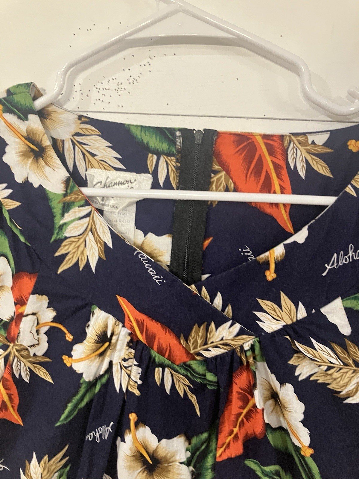Vintage 70’s Shannon Marie Blue Floral Women’s Hawaiin Mu’mu Dress XL Talon Zip