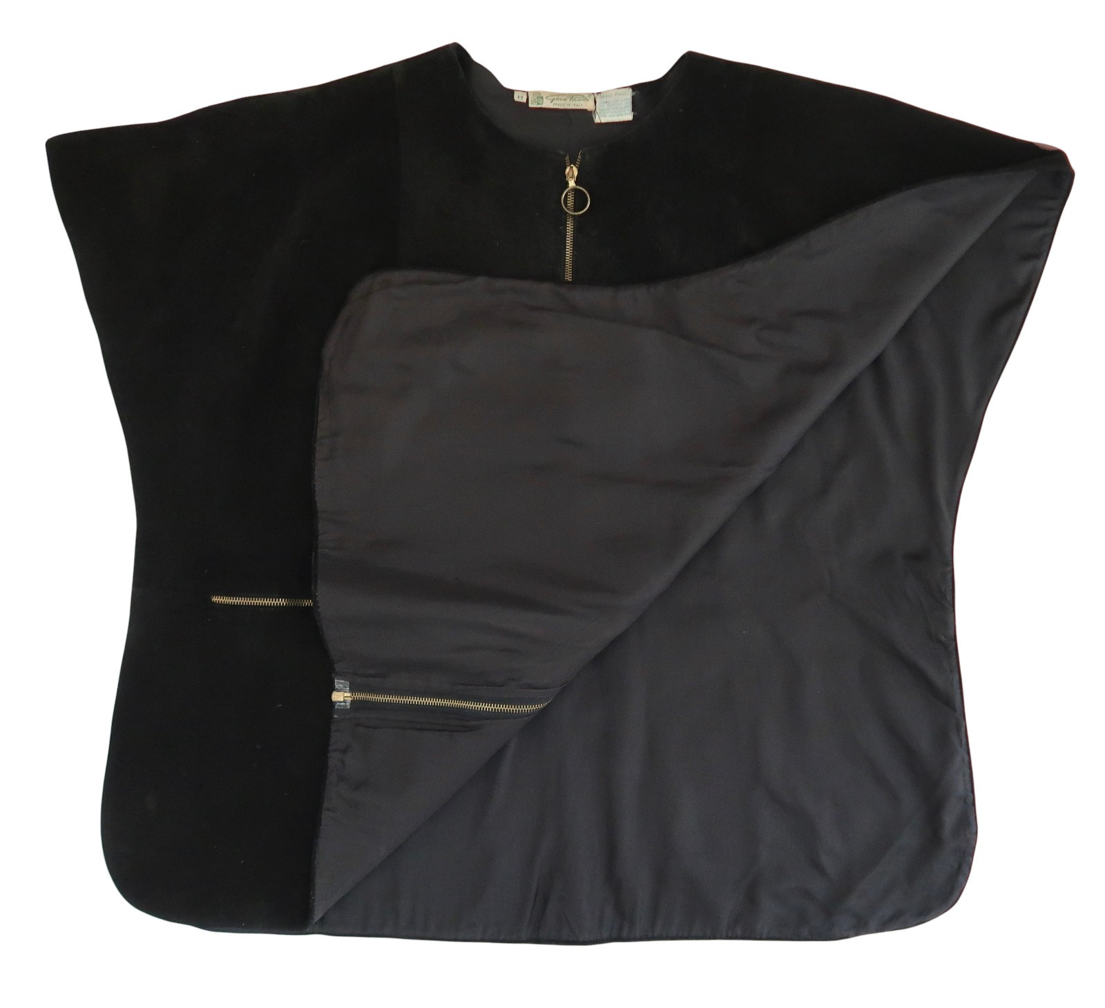 vtg 70s GINO PAOLI black suede cape