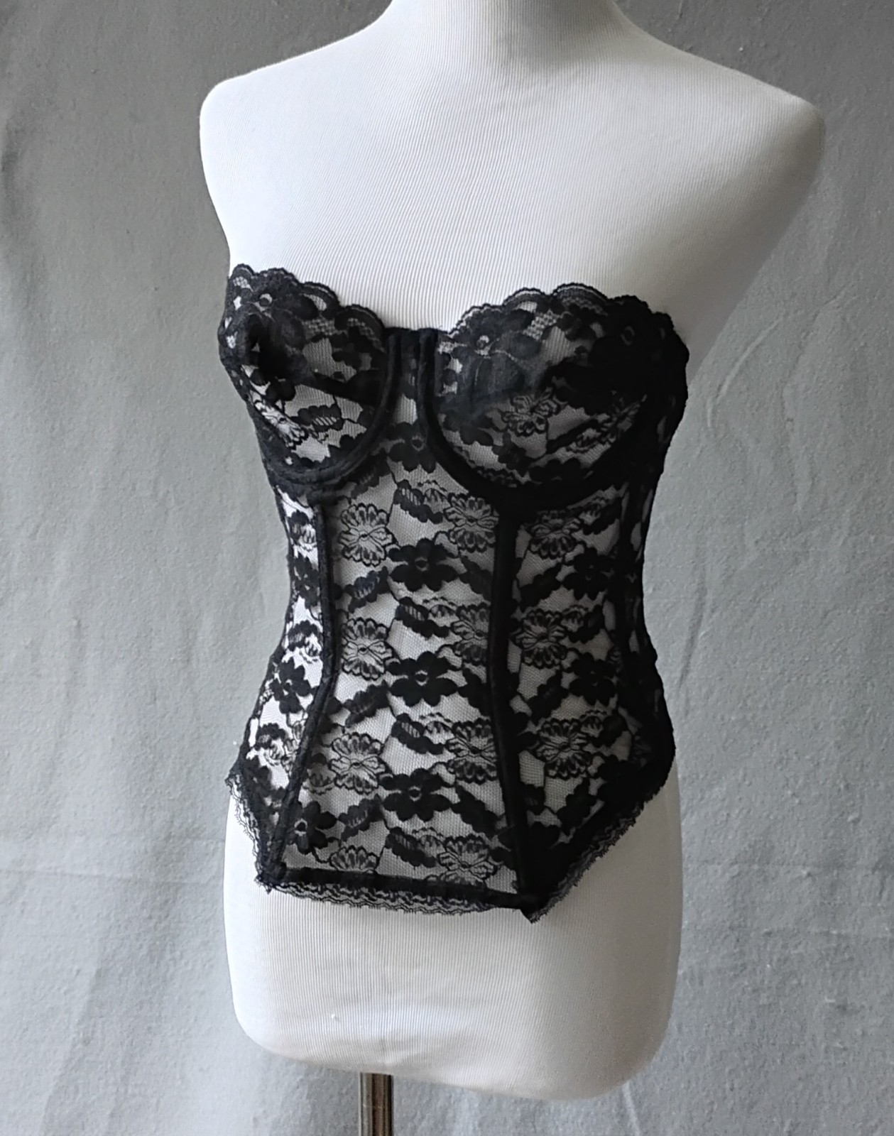 Vtg Dolores Promise by Poirette Black Lace Bustier Top Boned sz 34 USA Union