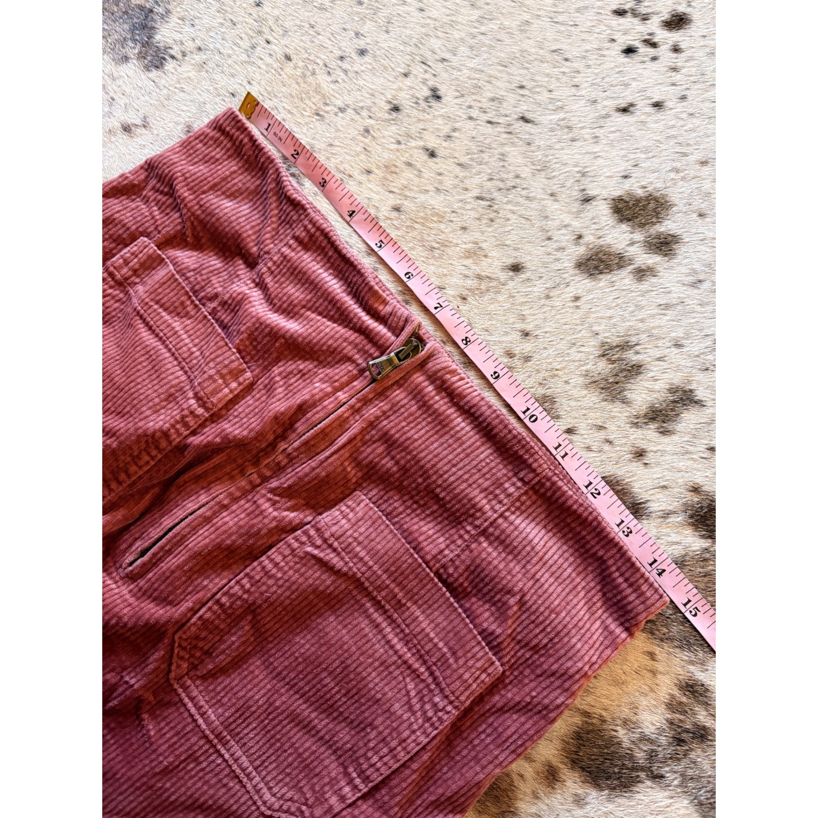 VERONICA BEARD Jiva Cropped Wide Leg Corduroy Pants In Mauve Size 6