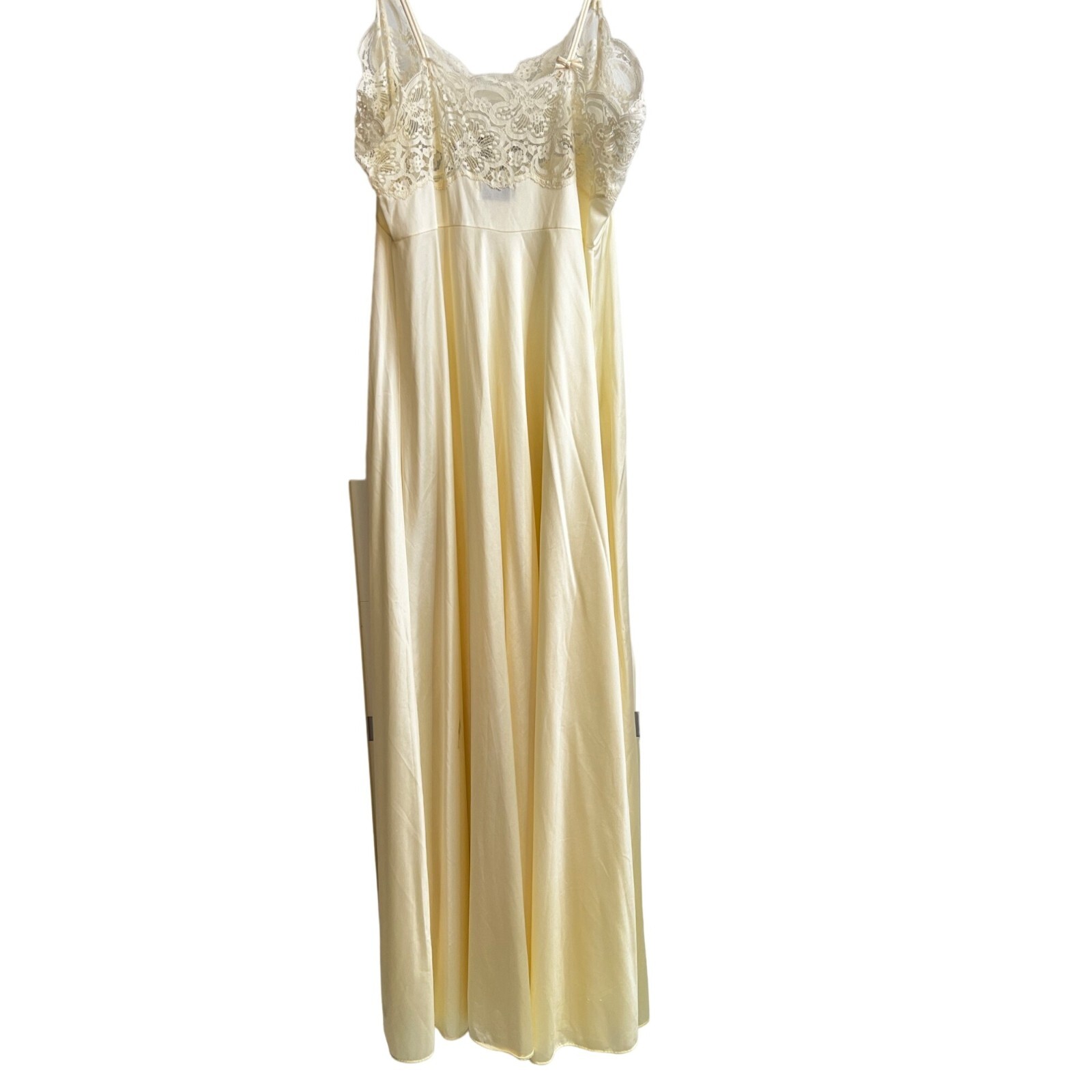Vintage Lily Of France Ivory Satin & Lace Nightgown Spaghetti Straps Large