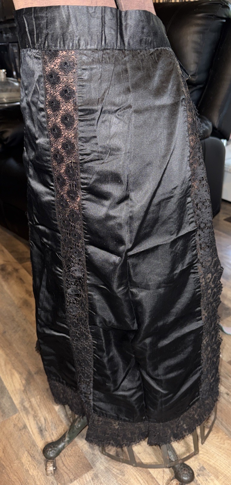 Antique Victorian Edwardian Black Satin And Lace Mourning Apron