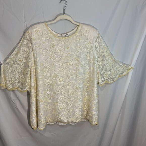 Unique Vintage Beaded Yellow and White Embellished Cape Blouse Sz 38