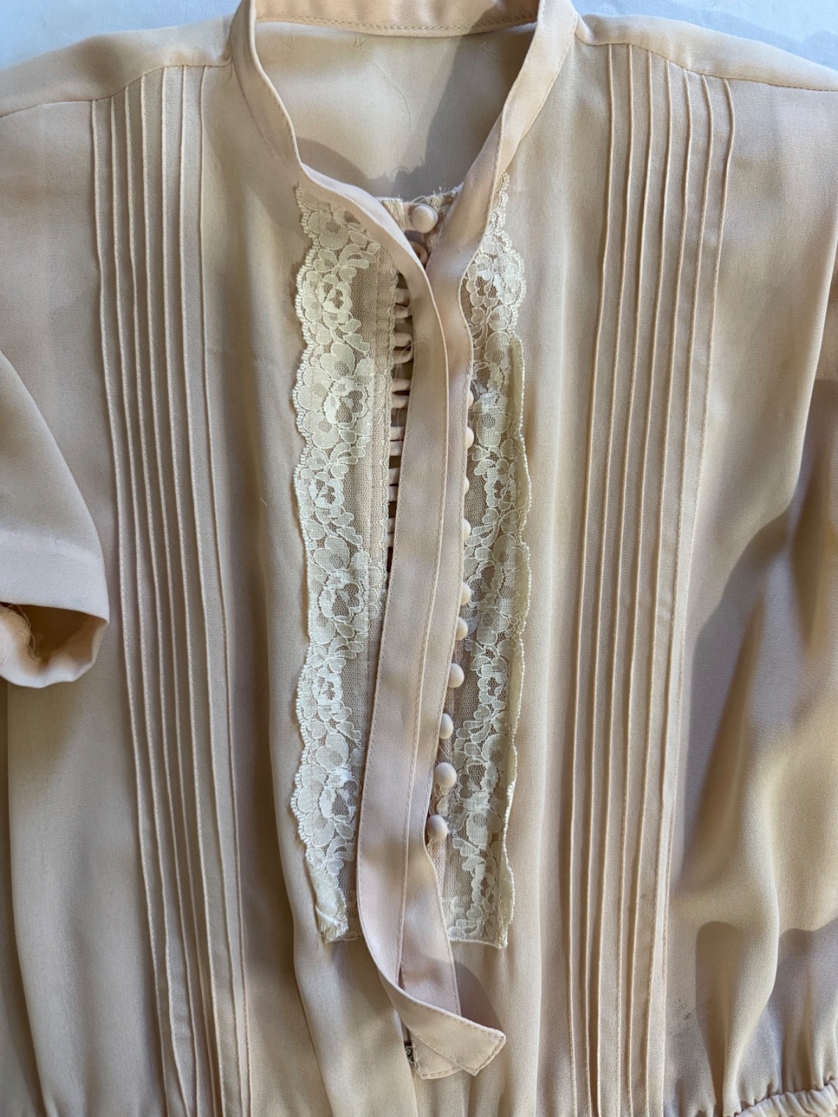 Cream Lace-Trimmed Vintage Style Dress