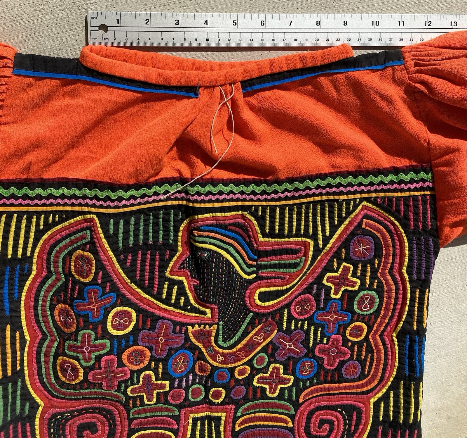 Vintage Kuna Mola Blouse Reverse Applique Winged Figure Panama Folk Art Top