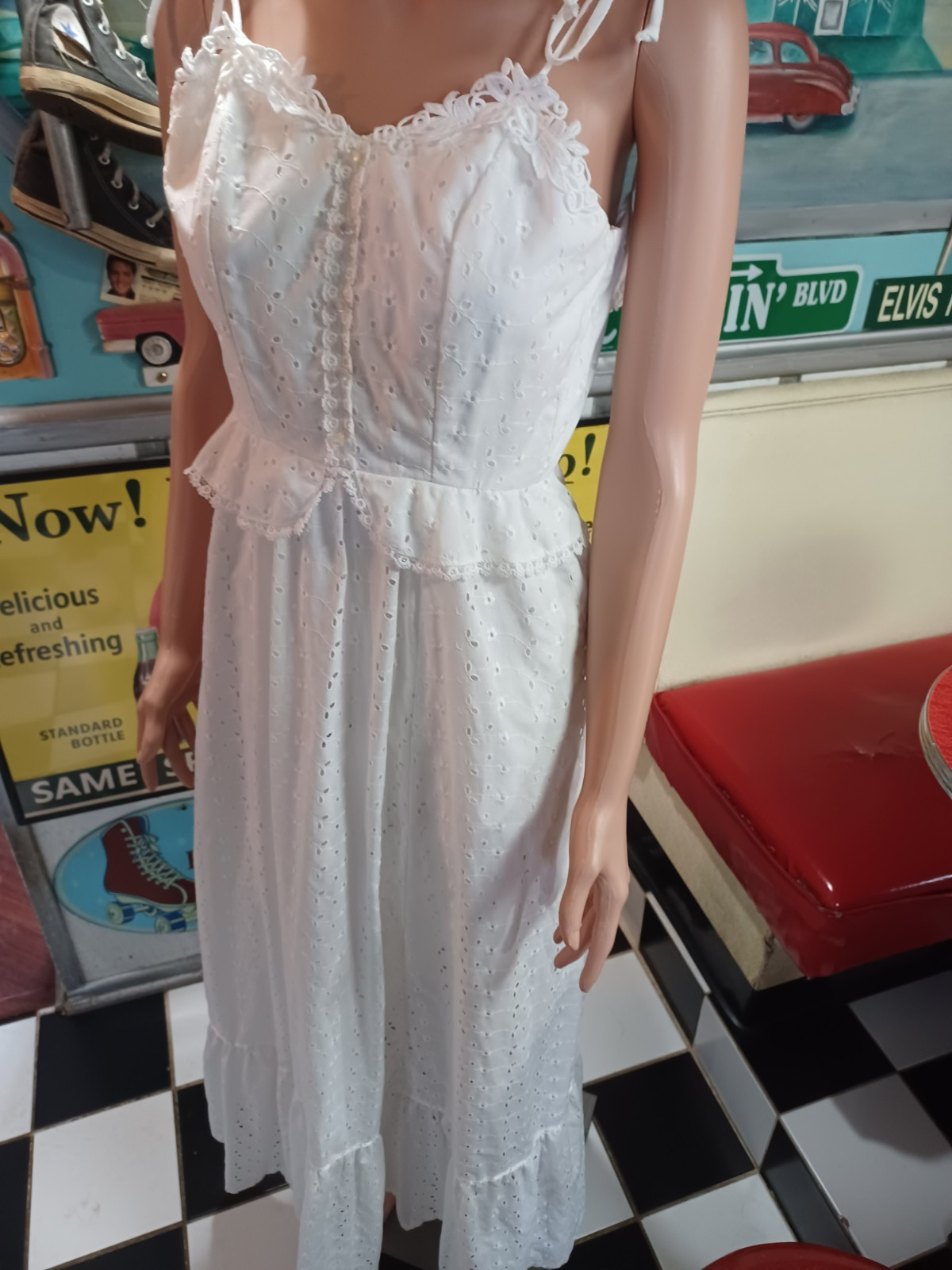 VTG Mid-century 1960s 1970s Candi Jones California Eyelet Prairie Maxi Dress XXS