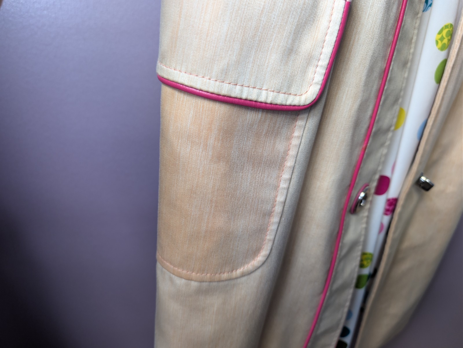Coach Trench Coat Size 6 Tan Cotton Legacy Polka Dot Multi Lining Pink Trim READ