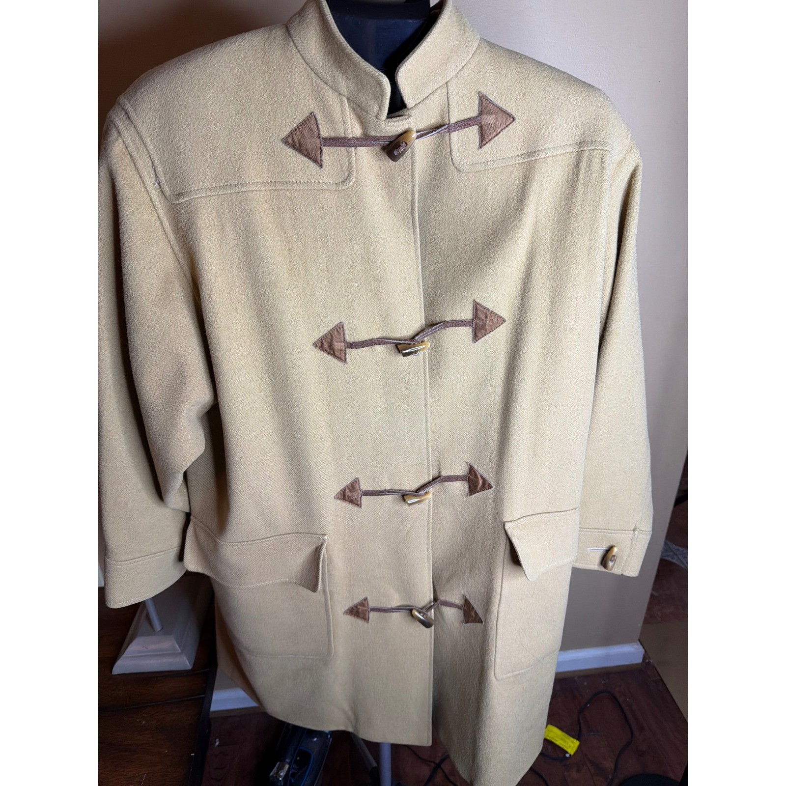 Jaeger London Vintage Wool Camel Hair Toggle Coat Beige Made in Great Britain 12