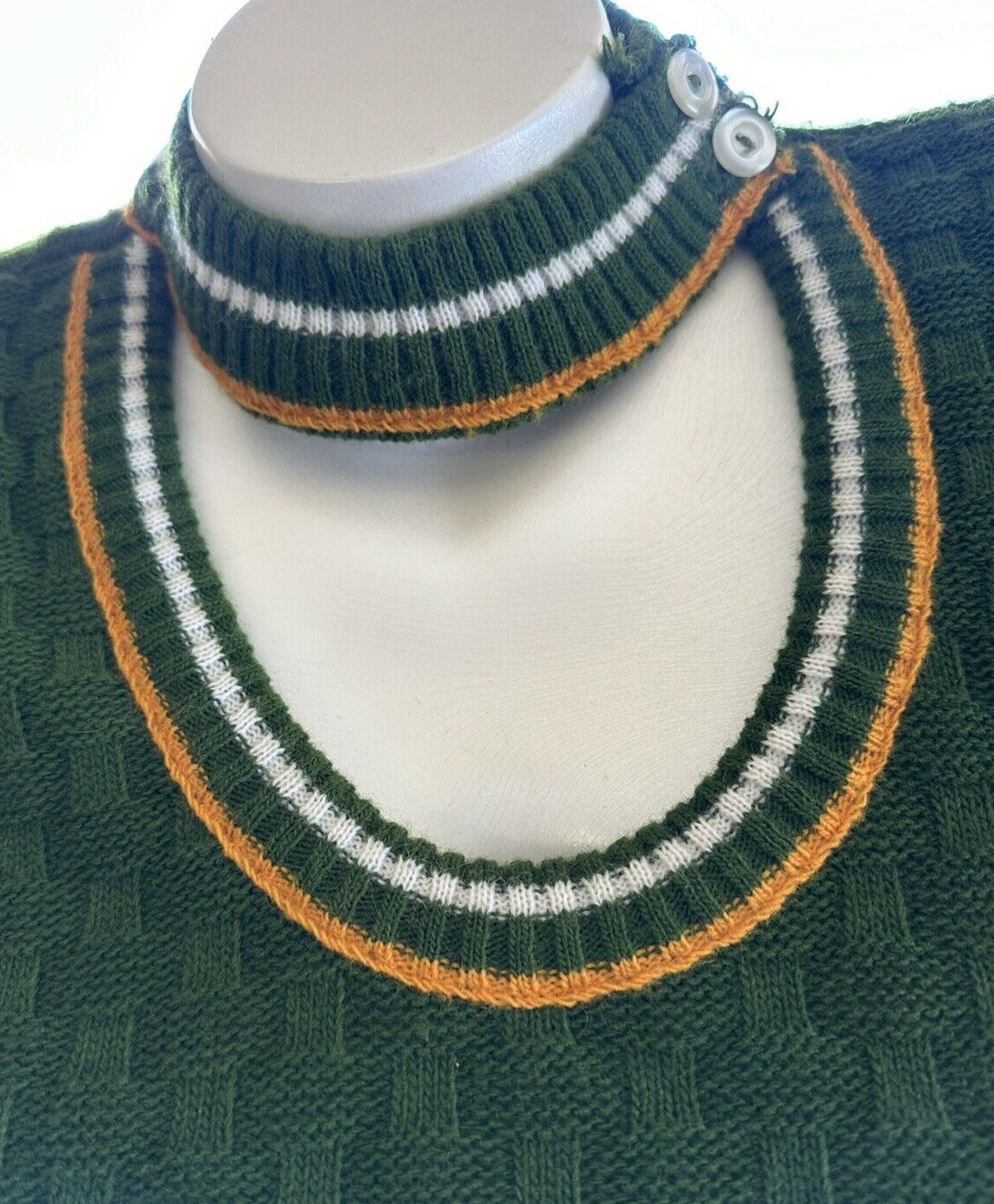 Vintage Banded Neck Acrylic Sweater Junior L 1960s 70s Scoop Green Basketweave