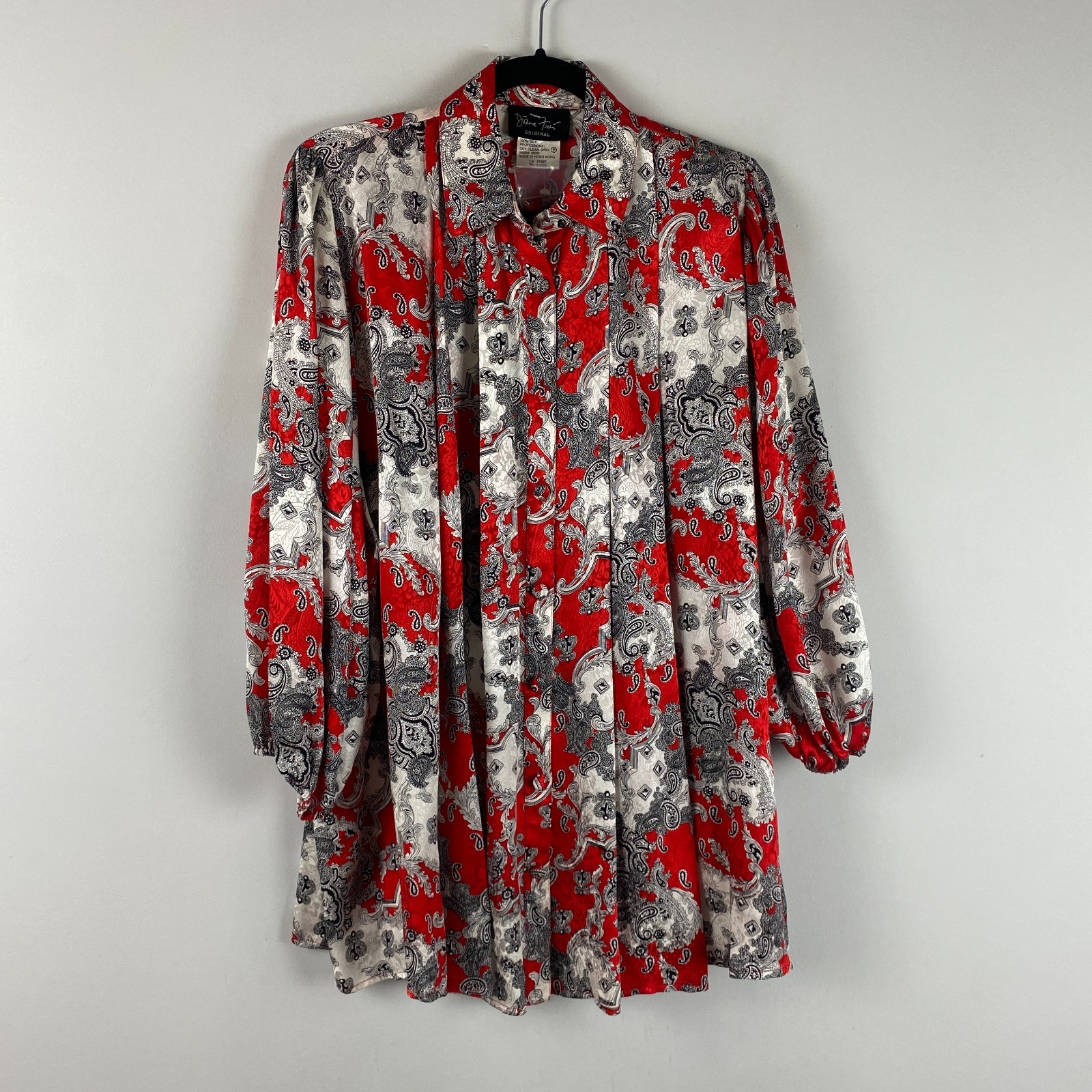 Diane Freis Silk Vintage Blouse Size L/XL Red White Black Paisley Button Up