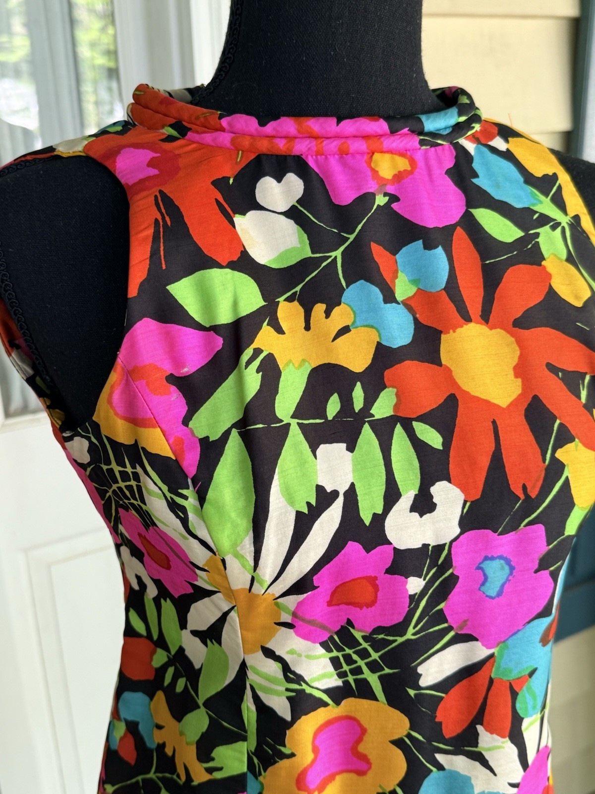 Vintage 70s ILGWU Union Made Bold Floral Shift Dress Silk Hawaiian Boho USA Sz 6