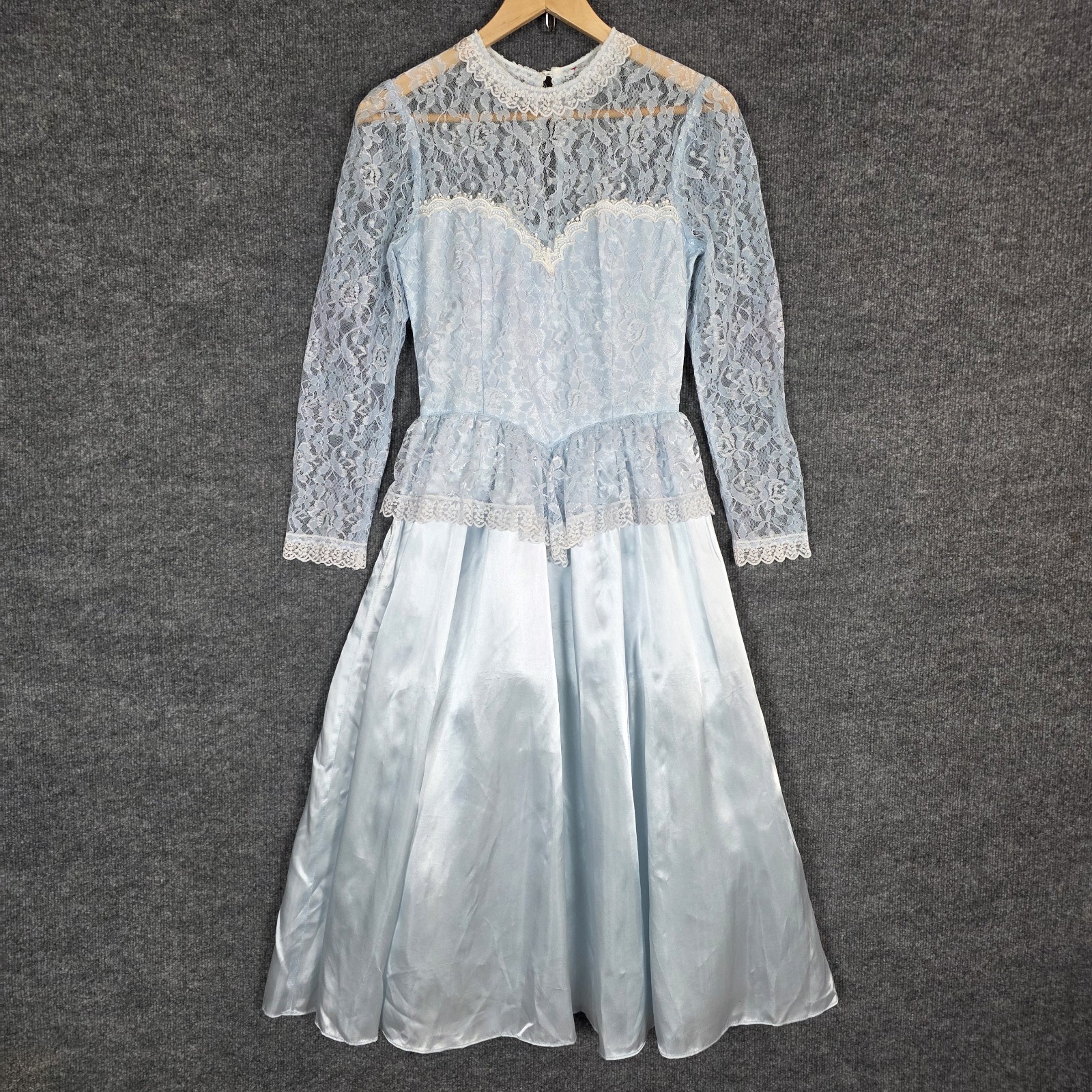 Vintage 80s Gunne Sax Prom Dress SZ 7 Icy Blue Lace Satin Victorian Tulle Skirt