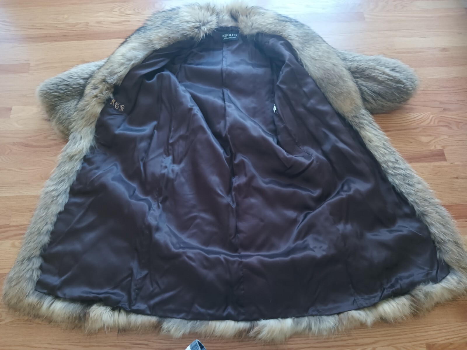 ADOLFO Bold Beauty Collared Feathered Finnish Raccoon Fur Coat Full Length Plus