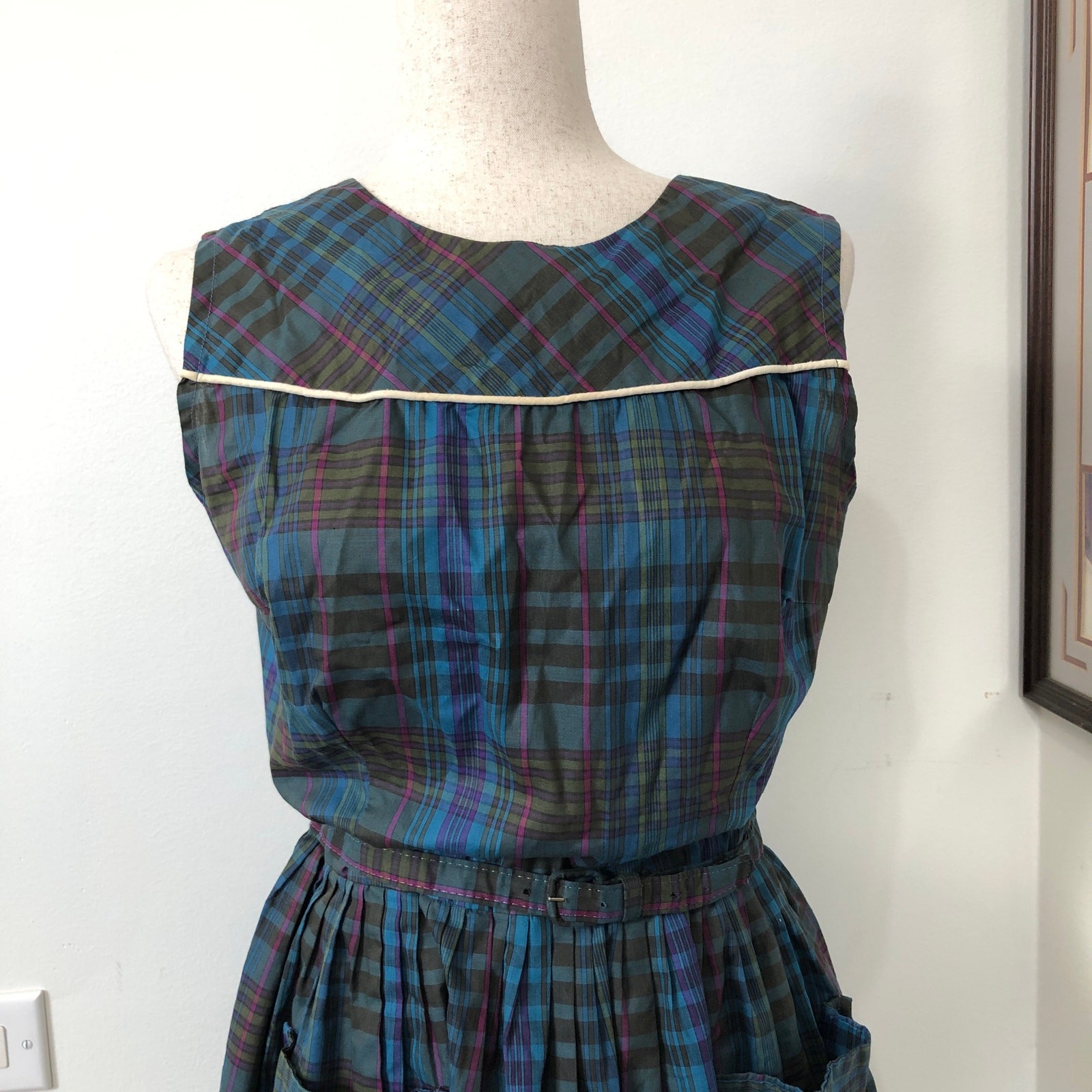 VTG 70s Montgomery Ward Plaid Dress Embroidered Pockets Belted XS Praire