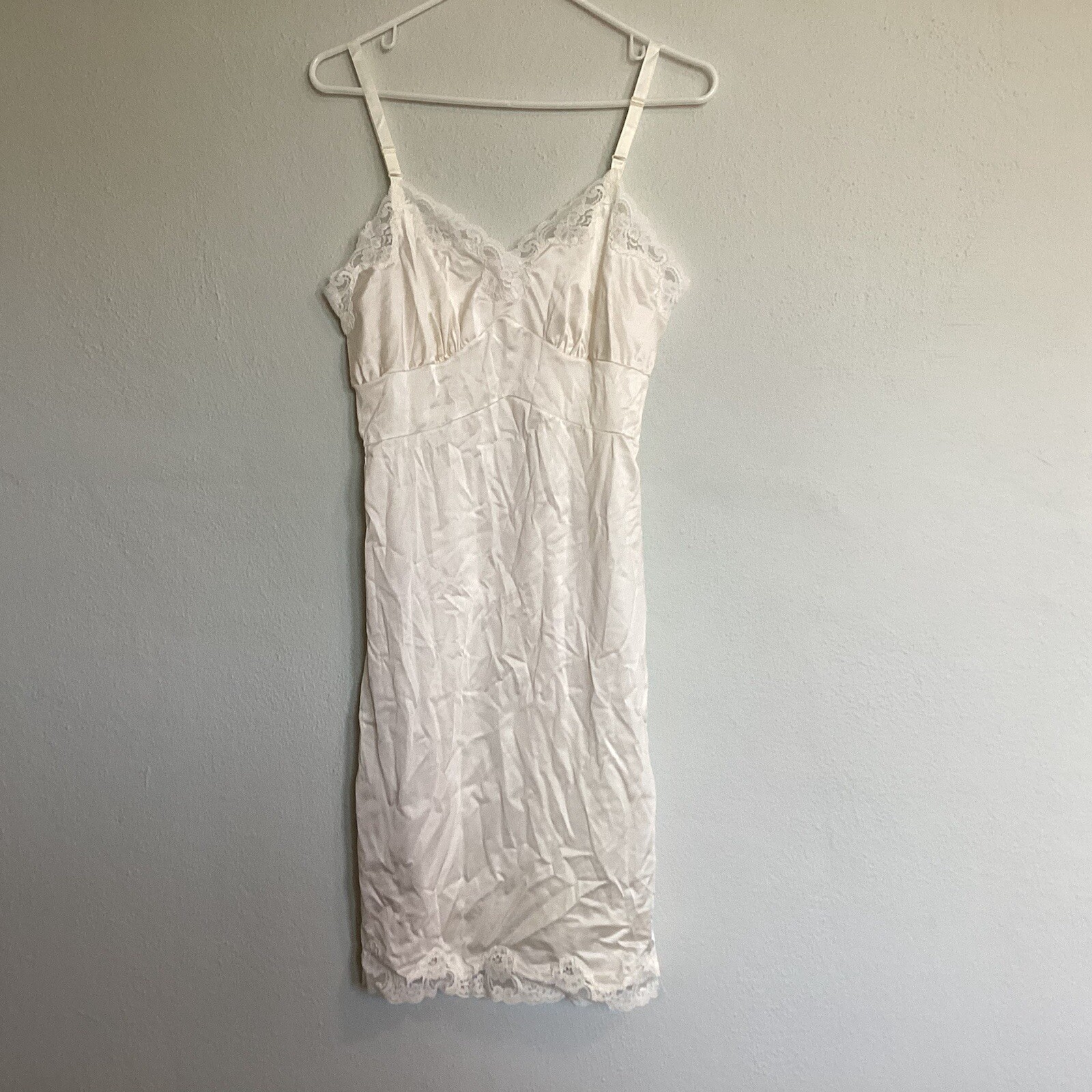 Vintage Lingerie by Vincent Slip Size 36 – Off White Lace Trime Nylon